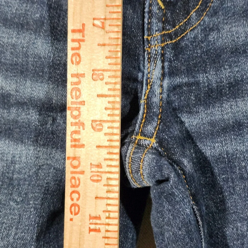 American Eagle By Payless stylish slim